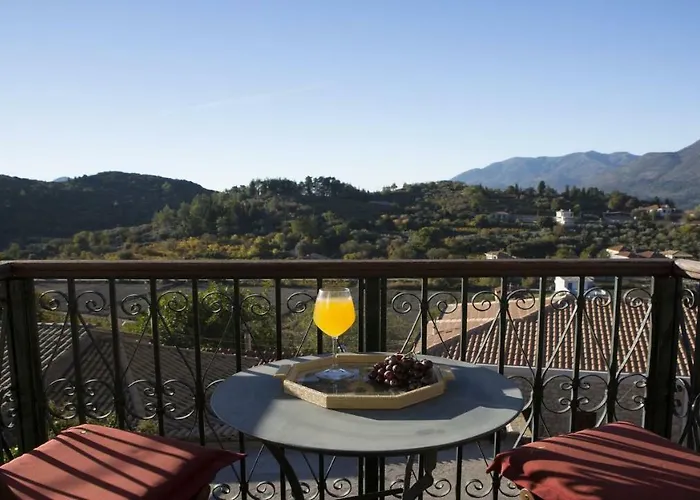 Architect House Spanokhorion