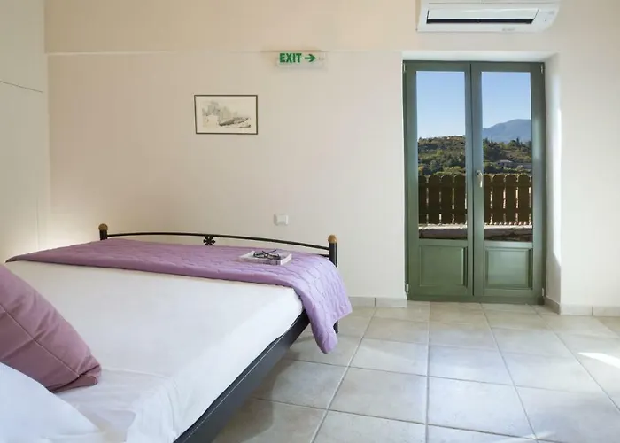 Architect House Spanokhorion